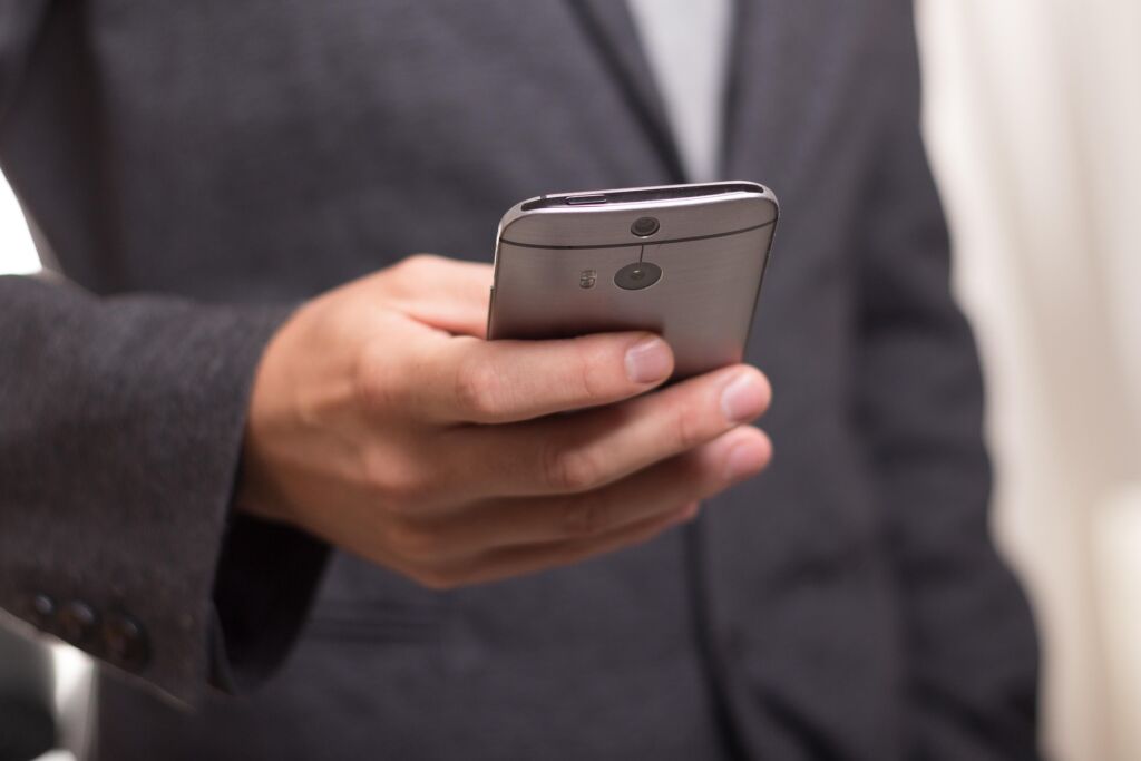 Pour lutter contre les démarchages téléphoniques, un jeune boucher a trouvé la solution